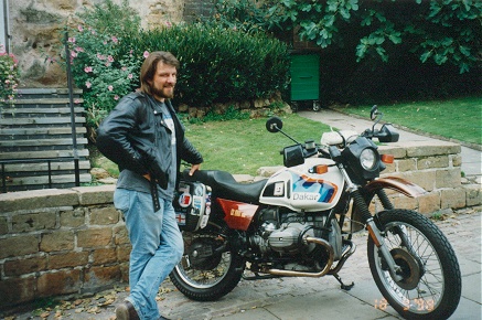 Glynn Roberts and the motorcycle he used to ride from London to Australia