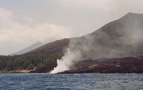 Lava from Anak Krakatoa cooling in the ocean