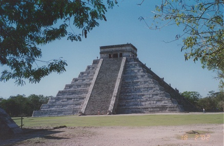 Chichen Itza, the main Mayan ruins in Mexico