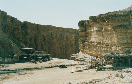 Souvenir sellers, local products, at this wadi gorge