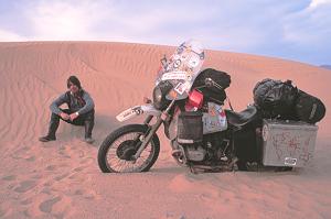 Greg stuck in sand, again, Morrocco, Sahara Desert