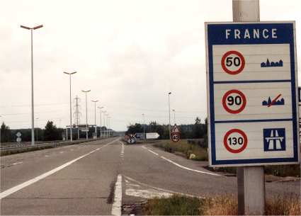 France, speed limits sign.