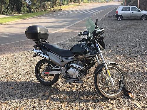 Black Honda Falcon waiting for his new Dark Knight in Santiago de Chile!-whatsapp-image-2019-11-06