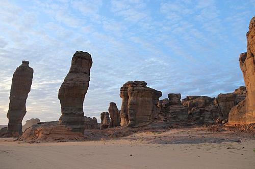 Tibesti / Chad-zouar-gorge.jpg