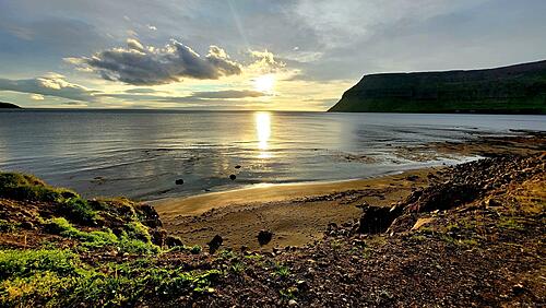 Travels around the Arctic Circle II: Iceland-nx47bgqh_h.jpg