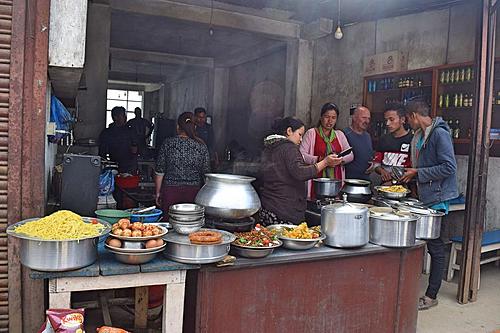 Ethical tourism-lunch.jpg