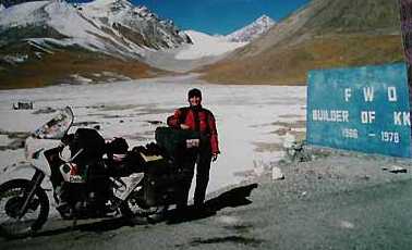 Carol Duval, Khunjerab Pass, Pakistan, Karakoram Highway